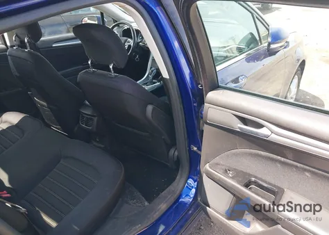 2013 Ford Fusion Se z USA, uszkodzony, nr VIN 3FA6P0H79DR381821